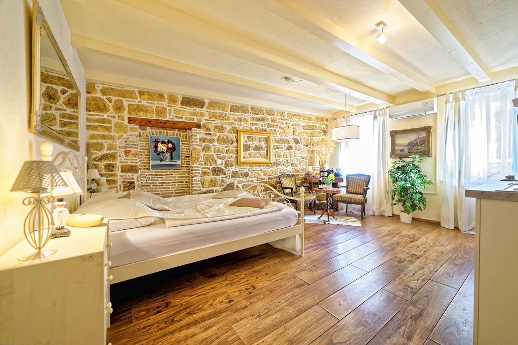 Duplex Apartment Camelia In Charming Old Town Rovinj Exterior foto